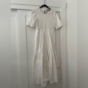 NWOT ZARA maxi white dress puff sleeve